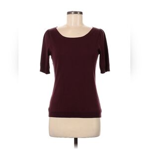 Small soft burgundy Banana Republic knit short sleeve